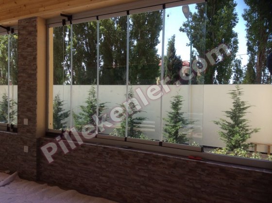 cam balkon modelleri